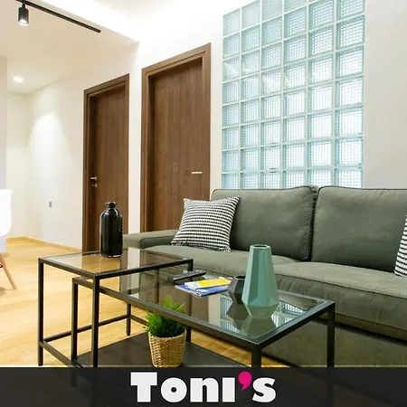 Apartment Toni's 2bd In Charming Historical Centre