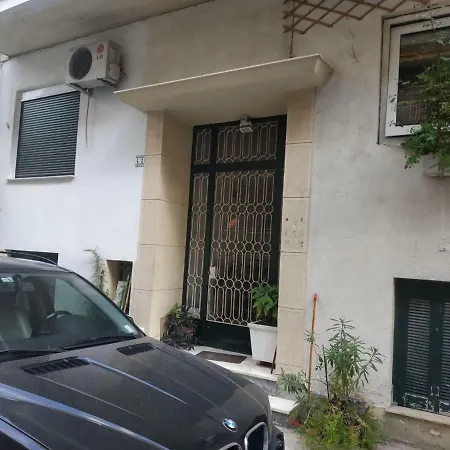 Apartment Toni's 2bd In Charming Historical Centre